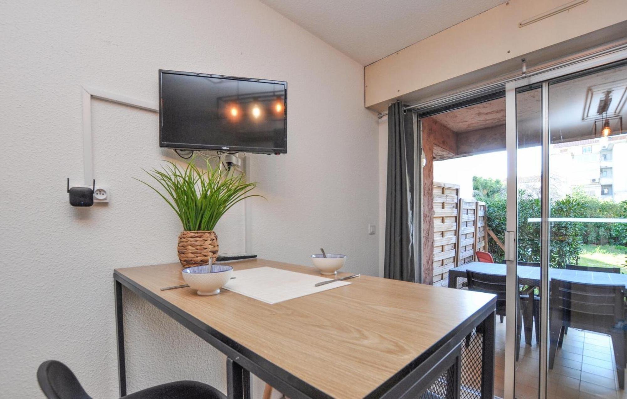 Appartement In With Wifi *