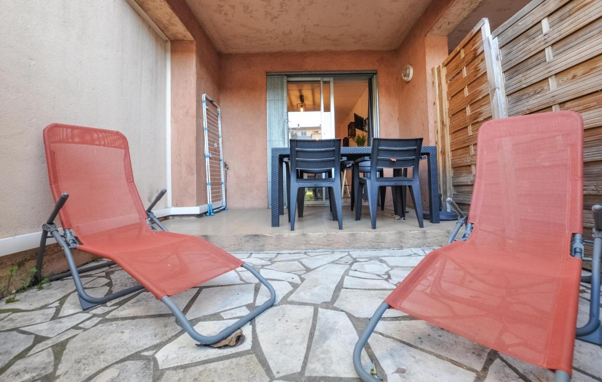 Appartement In With Wifi *